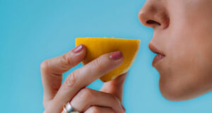 Истражување: Губењето на мирисот и вкусот може да се врати со тренинг