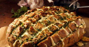 Рецепт: Леб полнет со сирење и лук