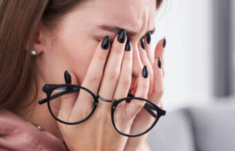 Дали често ви солзат очите? Ова се најчестите проблеми…