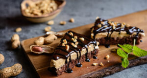 Рецепт: торта со кикирики и чоколада (посно)