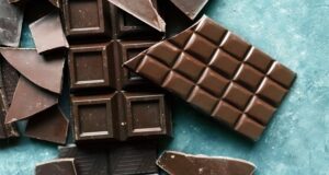 Кој претерува со јадење чоколада, им недостасува овој минерал
