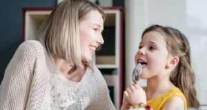 Кои се најчестите лаги што ги кажуваат родителите?