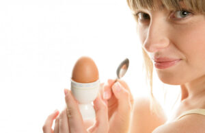 Јајца наутро, салата и риба попладне, оброци за концентрација