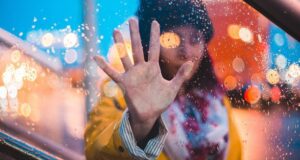 Како да се справите со негативните луѓе?