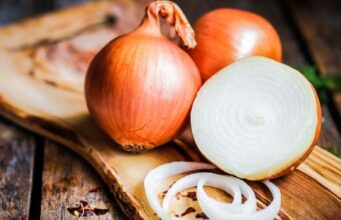 Сите здравствени придобивки од кромидот