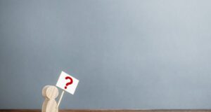 Гатанки за деца: Има многу заби, но ништо не јаде, што е тоа?