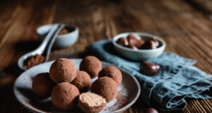 Рецепт: Топчиња од костени и чоколадо