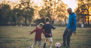 Пет начини како да ја подигнете самодовербата кај децата