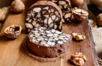 Едноставна чоколадна салама со состојка што не ја очекувате