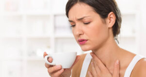 Домашни лекови за помош при болки во грлото