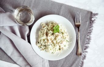 Рецепт: Бело рижото со пилешко
