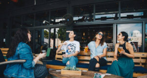 Два многу јасни знаци дека премногу им верувате на другите луѓе