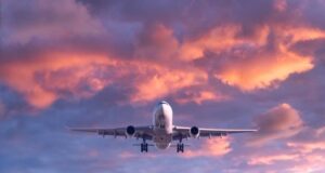 Зошто повеќето авиони се бели?