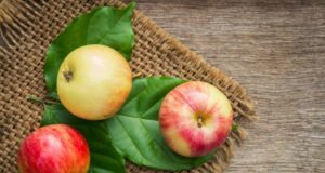 Домашно пире од јаболка: Лесен и здрав десерт