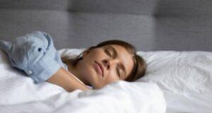 Не можете да заспиете? Овој метод на американски војник ќе ве заспие за две минути