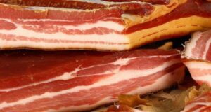 Кога ќе слушнете колку е добра сланината, ќе ја јадете секој ден