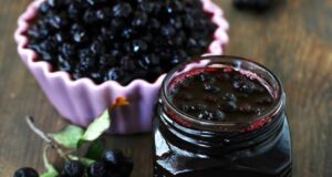 Рецепт на денот: Џем од аронија без грам шеќер се подготвува многу брзо, а погоден е за дијабетичари и анемични