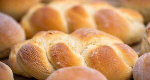 Вистинско есенско уживање: Рецепт за сладок леб од тиква