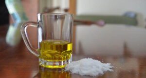 Само измешајте сол и масло и нема да чувствувате болка!