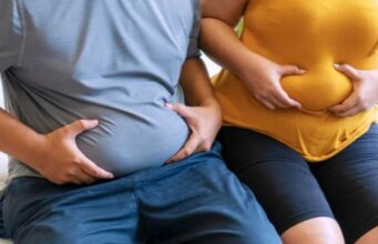 ОВОЈ ЧАЈ НАЈБРЗО ГИ ТОПИ МАСНОТИИТЕ Помага при варење и ја намалува желбата за слатки