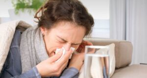 ЕКСПЕРТИТЕ ПРЕДУПРЕДУВААТ: Кога сме настинати, речиси секој прави голема грешка…