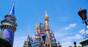 Доказ дека парите не ги „расипуваат‘‘луѓето: Милијардер однел 10 илјади вработени и нивните семејства во Дизниленд