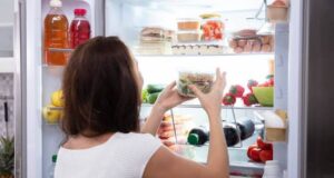 Ако сакате да спиете како бебе, ова е најдоброто време кога треба да вечерате