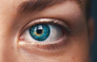 Очите се огледало на здравјето