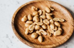 Еве што прави само една шака кикирики дневно за вашето здравје