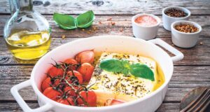 Земањето храна во погрешно време е лошо за вашето здравје! Банани напладне и млеко навечер