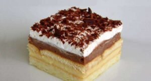 КЕКС НА ЕКС: Торта без мака, вистинска кремаста фантазија на која тешко може да се одолее