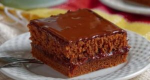 Медото срце е спас за домаќинките! Совршено брза торта без млеко и јајца – мерено со чаши