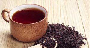 Лековитите својства на црниот чај: 13 причини зошто треба да го пиете секој ден
