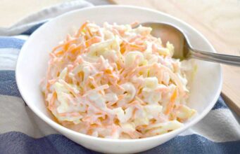 САЛАТА ОД ЗЕЛКА во кремаста варијанта и по сосема поинаков рецепт