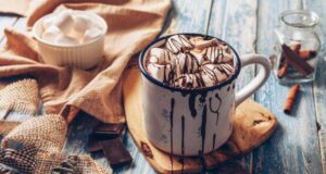 Рецепт за топло чоколадо кое грее и во најстудените денови