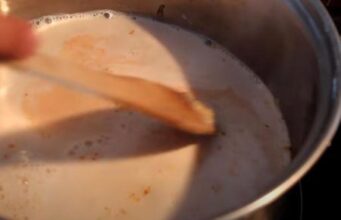 Не е цимет, МЕД ИЛИ ШЕЌЕР – Додајте го овој зачин во млекото, брзо ја спречува и најупорната кашлица, добар за деца и возрасни