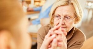 Научниците открија врска помеѓу крвниот притисок и деменцијата