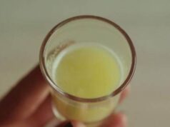 ПИЈТЕ ЕДНА ЧАША СЕКОЈА НОЌ ПРЕД СПИЕЊЕ: Исчистете го дебелото црево и согорувајте маснотии ДОДЕКА СПИЕТЕ!