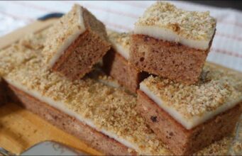 СОЧНА, МЕКА И МНОГУ ВКУСНА – ХИТ ПОСЕН ДЕСЕРТ НА ВОДА СО ГРИЗ И ОРЕВИ