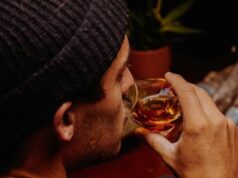 Четири вообичаени навики кои можат да го зголемат ризикот од деменција, според студиите