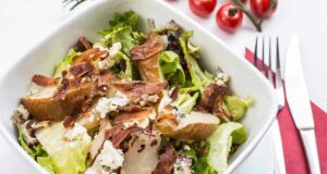 Дали дебелее Цезар салата