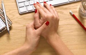 Псоријатичен артритис: Воспалителна состојба која предизвикува хроничен замор