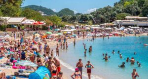 ТОПЛОТНИОТ БРАН ПРОДОЛЖУВА. ЕВЕ ШТО ДА ПРАВИТЕ АКО СЕ ЧУВСТВУВАТЕ ОЧАЈНО