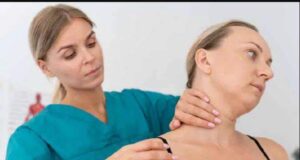 Тортиколис: искривен врат што се јавува како физички знак, а не како специфична болест