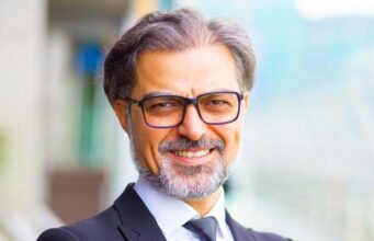 Најтешката работа на светот: Да се биде љубезен со глупавите луѓе