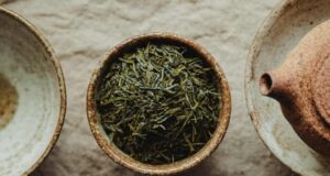 Го нарекуваат есенска инфузија: Чајот направен од ова растение го чисти црниот дроб, го отстранува уморот, се бори против анемијата…