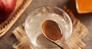 Дали јаболковиот оцет е најголемиот сојузник за здравјето и дали оваа навика навистина може да ни го продолжи животот? Д-р Либерати го има одговорот