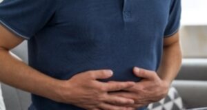 Гастроентеролози: Ако имате проблеми со запек, променете пет навики