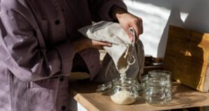 Ставила тегла ориз на секој агол од собата и веднаш го решила проблемот што ја мачел со години