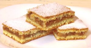 Се топи во устата и нема ништо подобро и поедноставно, најдобрата мрзлива пита со јаболка се прави на старомоден начин